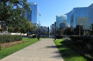 Queen park Toronto